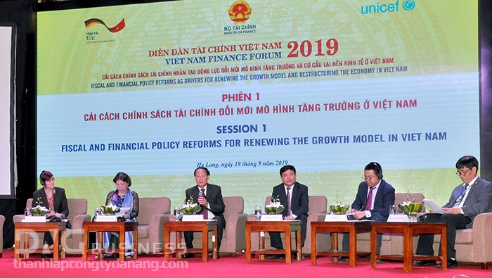 Tăng trưởng kinh tế Việt Nam từ cải cách chính sách tài chính